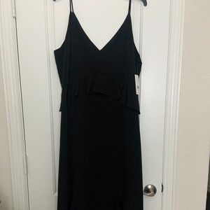 NWT - H by Halston Tiered Ruffle Midi Dress Large